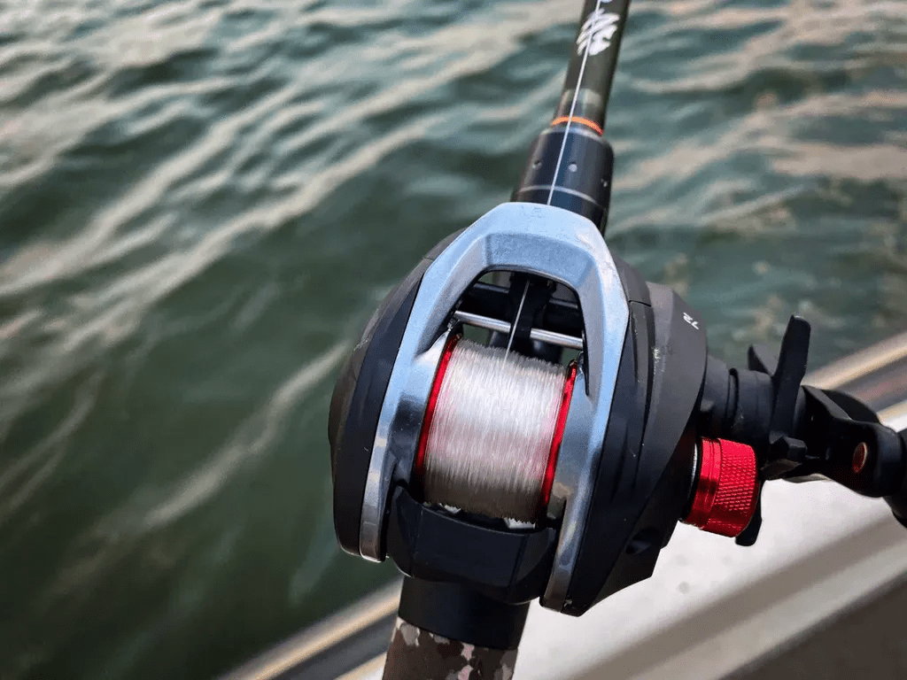 REEL OKUMA B/CAST CEYMAR 5BB 7.2:1 - Western Accessories