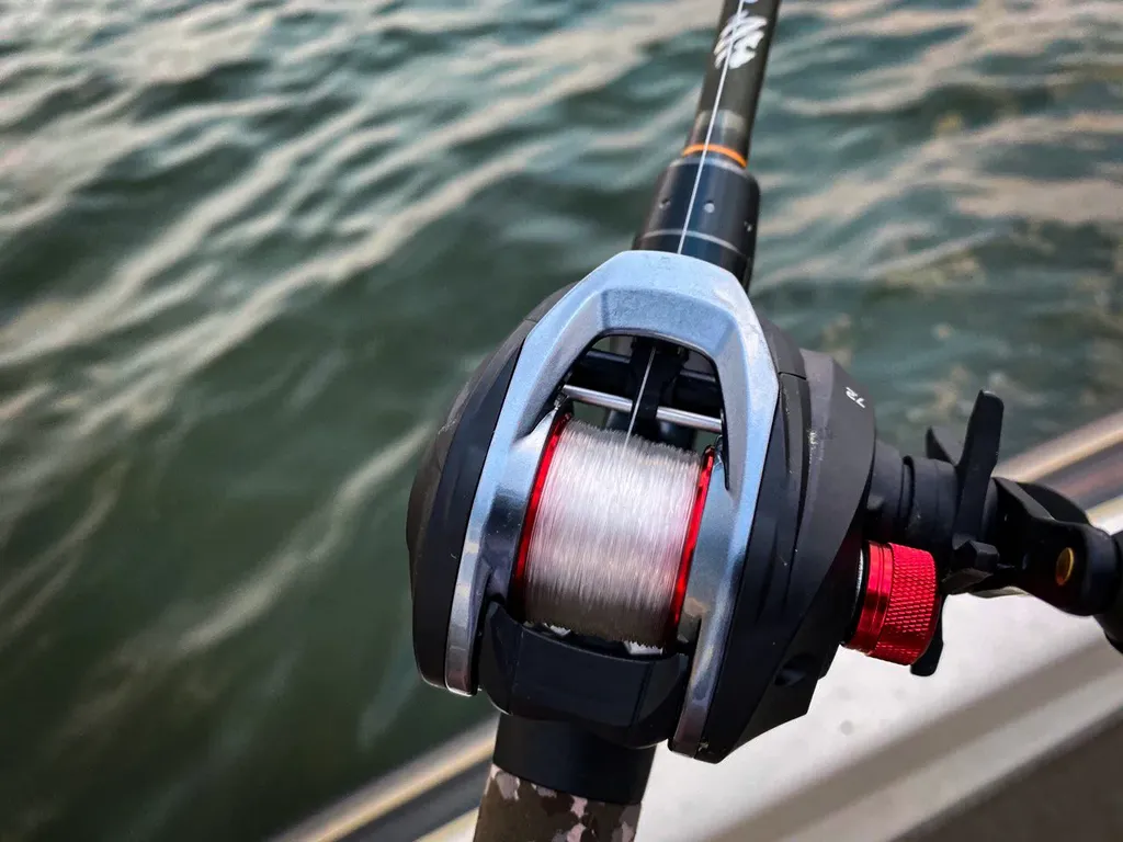 REEL OKUMA B/CAST CEYMAR 5BB 7.2:1